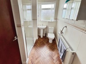 Shower- click for photo gallery